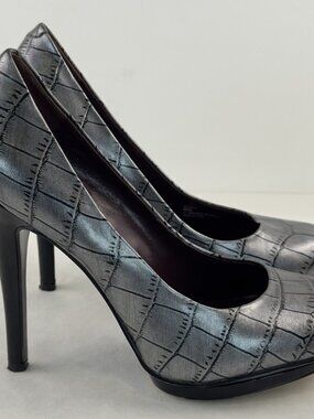 Jessica Simpson Layla Heels Womens Size 6B Stiletto Metallic Faux Leather Gray